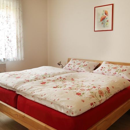 Ferienhaeuser May Weigenheim Экстерьер фото